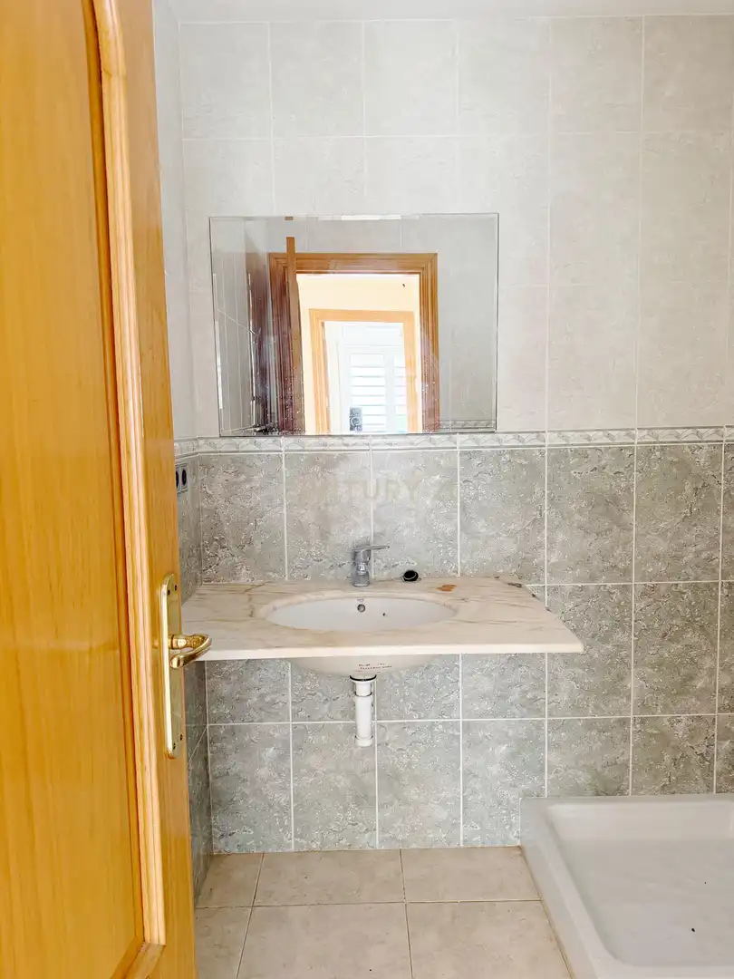 Casa en venda a Carrer de Ramon Muntaner, Torroella de Montgrí, Spain, imagen 15