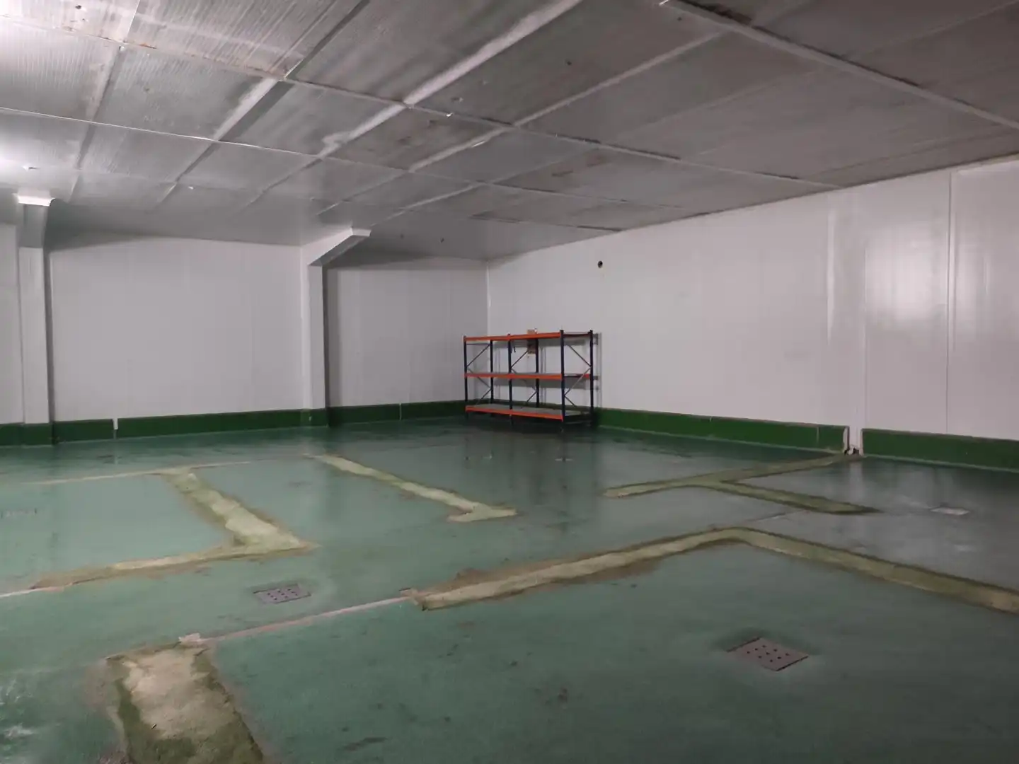Nave industrial de alquiler en Sevilla