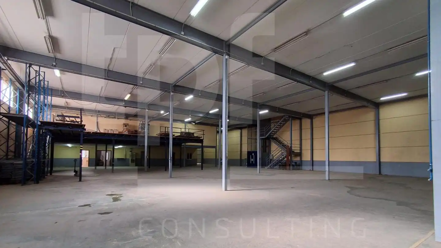 Nave industrial de alquiler en Moncada
