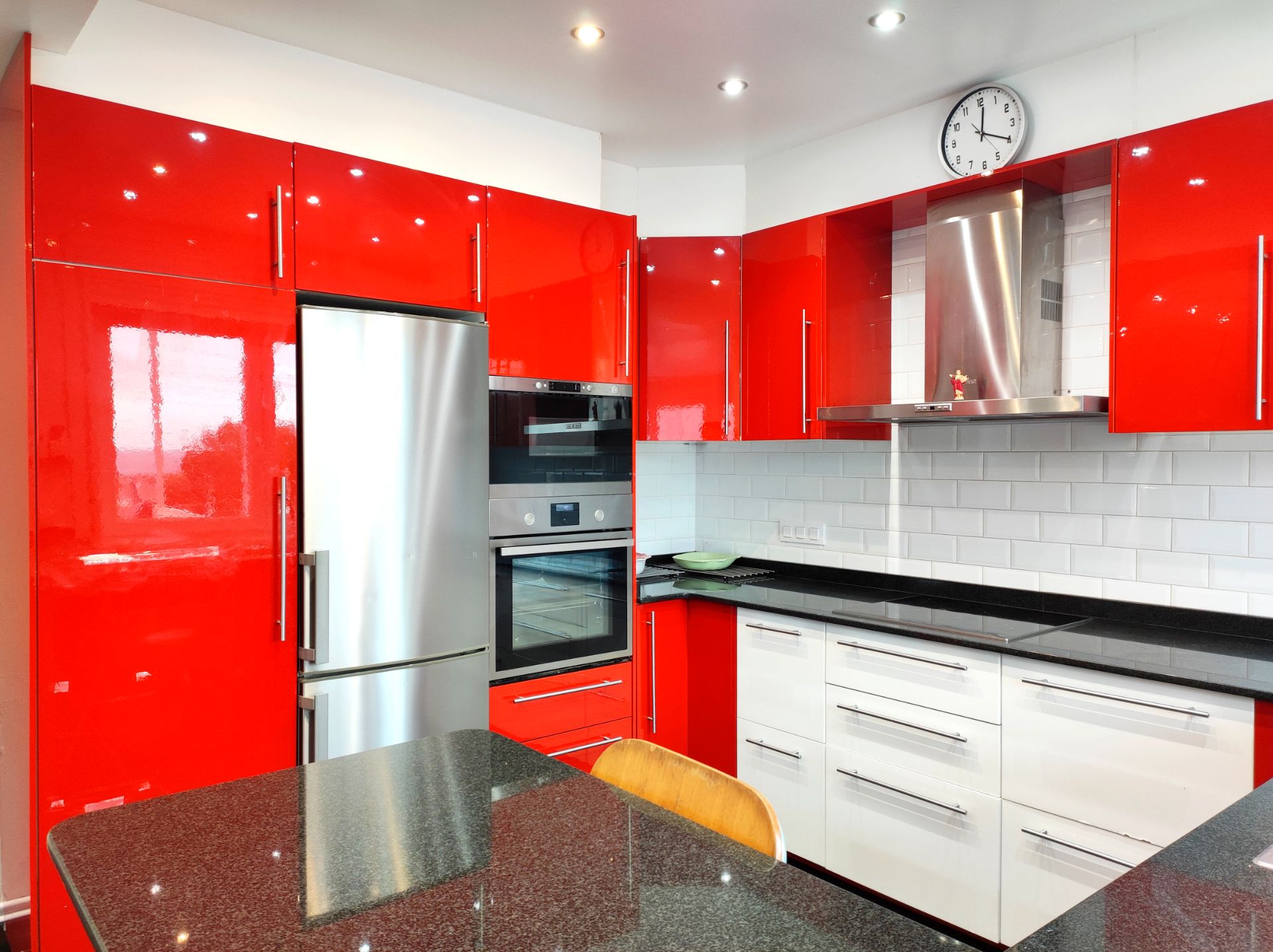 Cocina de Casa o chalet en venta en Arteixo con Aire acondicionado, Calefacción y Jardín privado