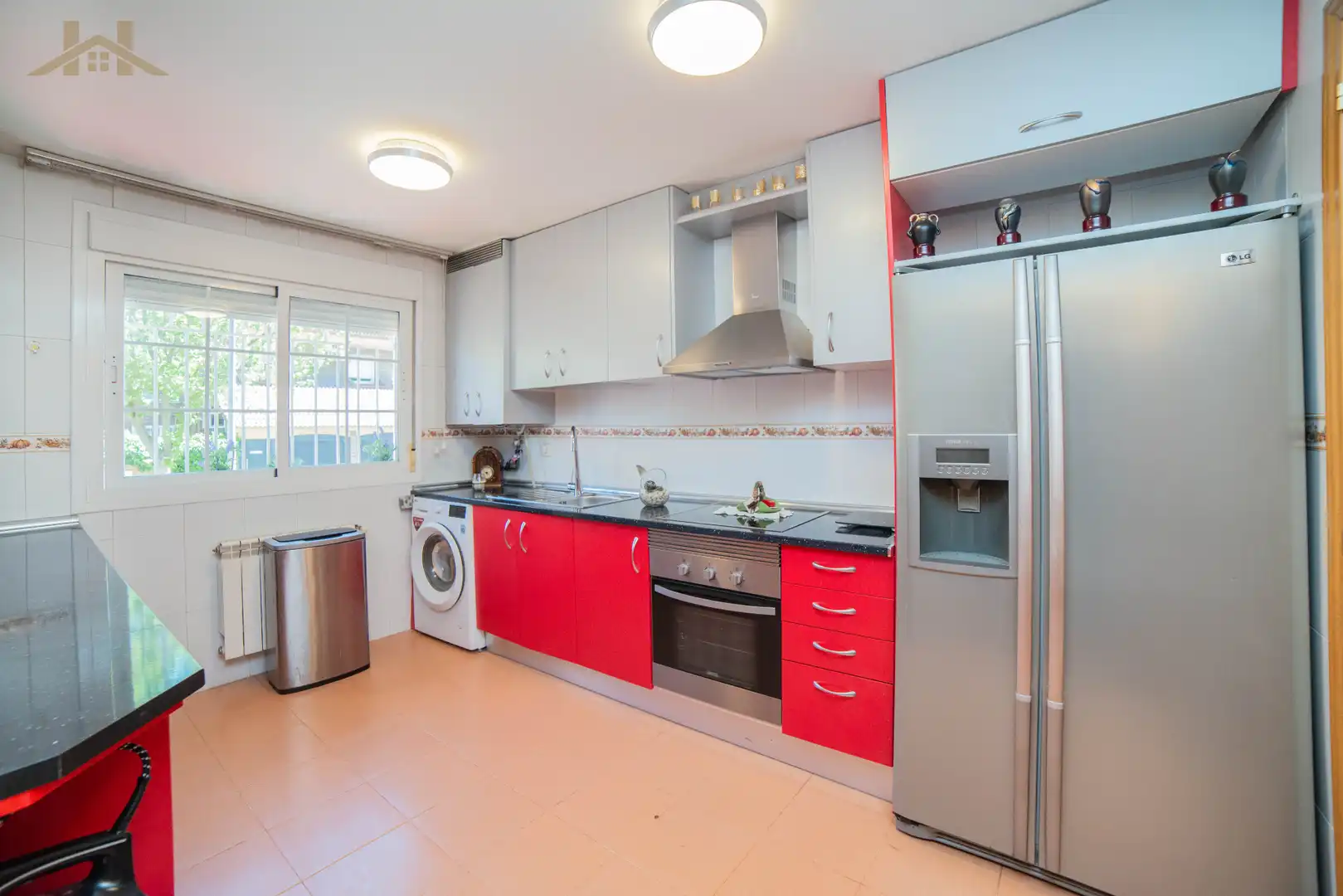 Cocina de Casa adosada en venta en Valdemoro con Calefacción, Jardín privado y Parquet