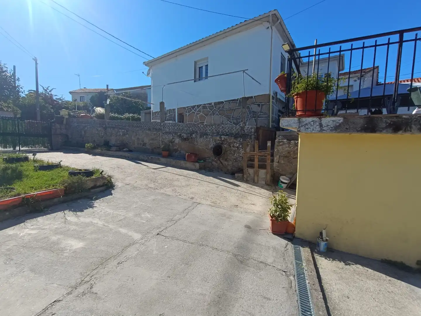 Vista exterior de Casa o xalet en venda en O Pereiro de Aguiar  amb Aire condicionat