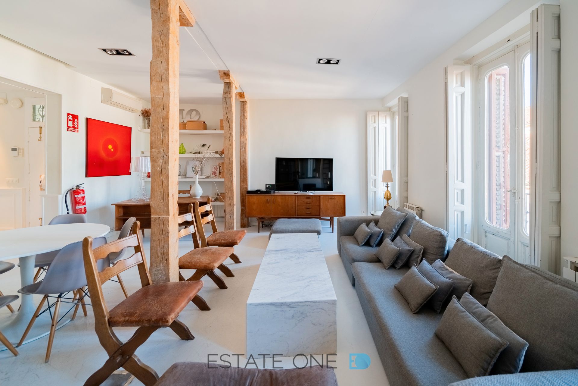 Living room of Duplex for sale in  Madrid Capital  with Air Conditioner, Heating and Parquet flooring