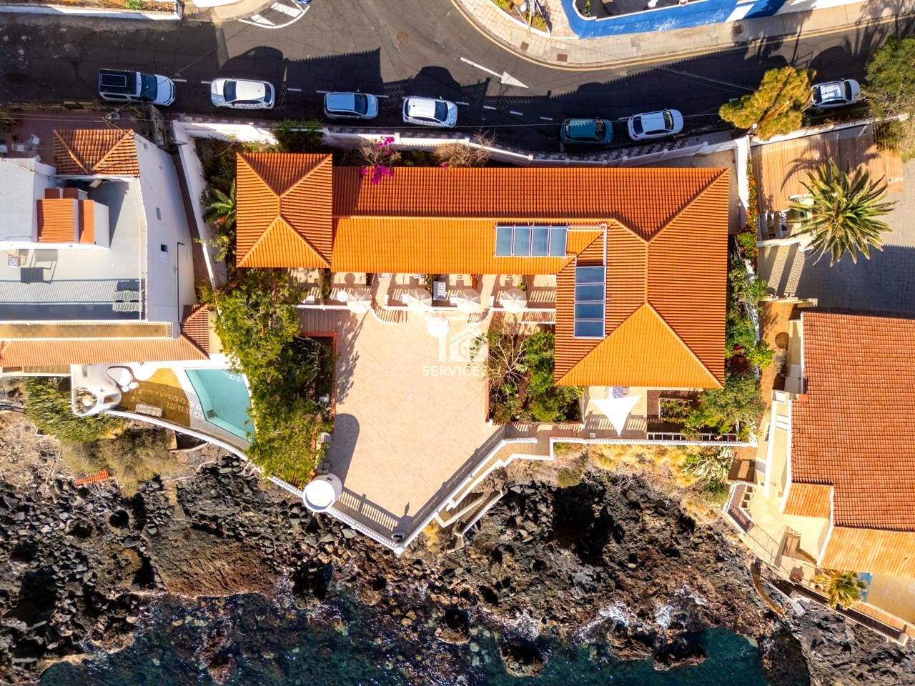 Vista exterior de Casa o xalet en venda en Candelaria amb Jardí privat, Terrassa i Moblat