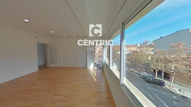 Piso en Venta en Vallparadís - Antic Poble de Sant Pere