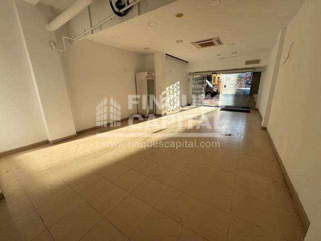 Local comercial en Alquiler en Nou Eixample Nord