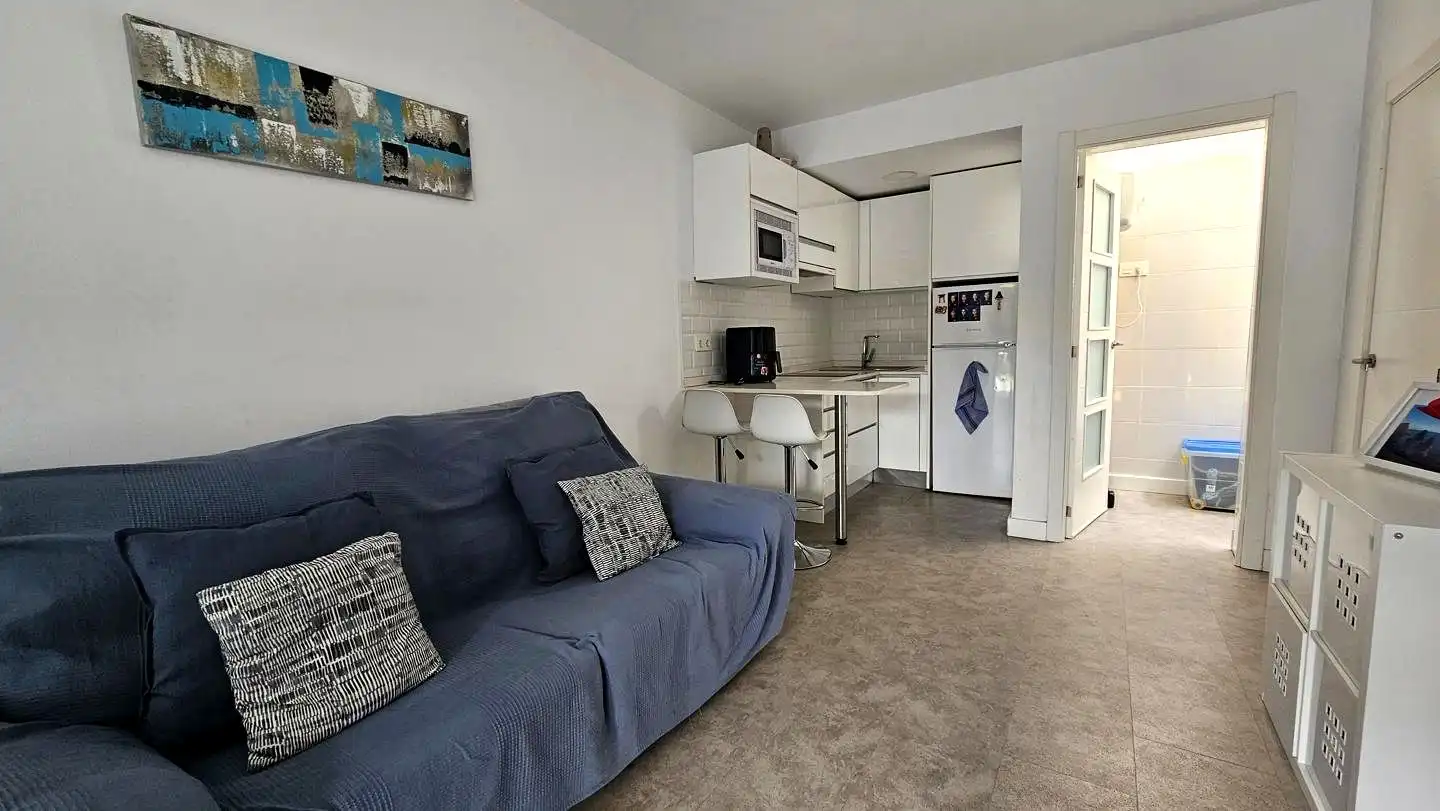 Sala de estar de Dúplex de alquiler en San Bartolomé de Tirajana con Aire acondicionado, Jardín privado y Terraza