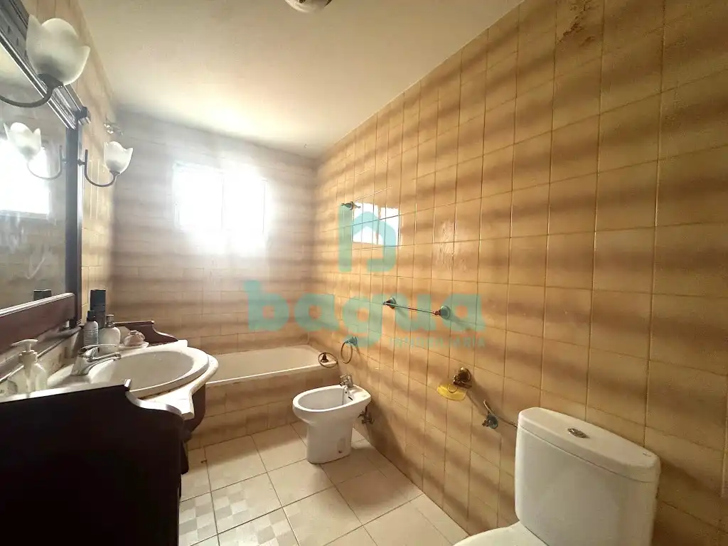 Bathroom of Flat for sale in Almendralejo