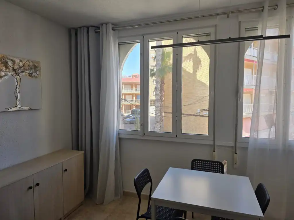 Dormitori de Apartament en venda en Torrevieja