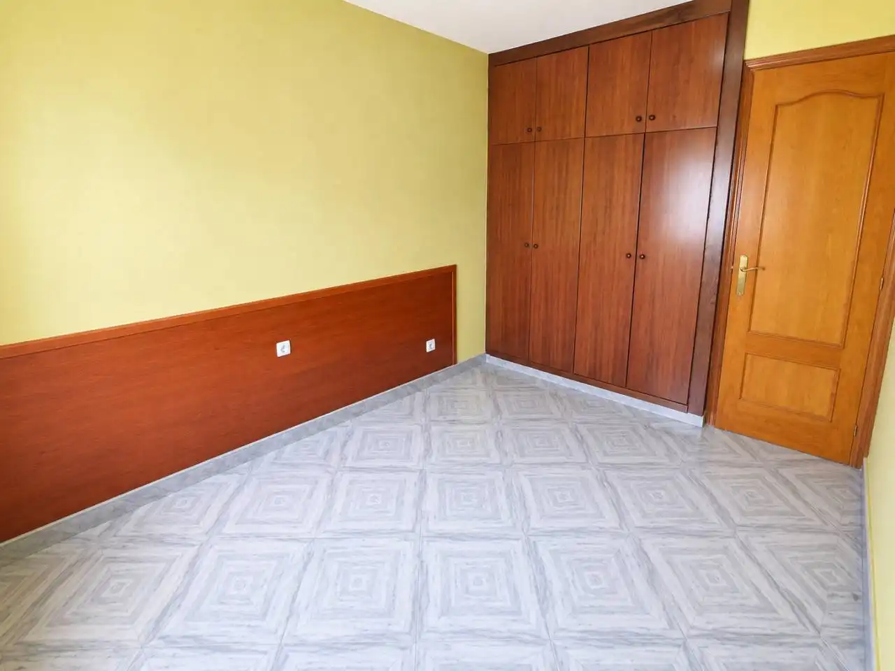 Habitación de Piso en venta en Caldes de Montbui con Calefacción, Terraza y Trastero
