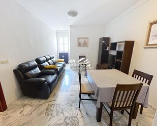 Sala d'estar de Pis en venda en Lucena amb Moblat