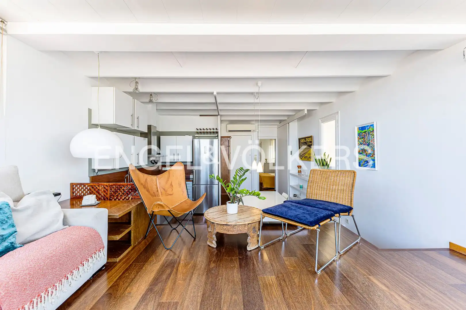 Sala d'estar de Àtic de lloguer en Barcelona amb Aire condicionat, Calefacció i Terrassa