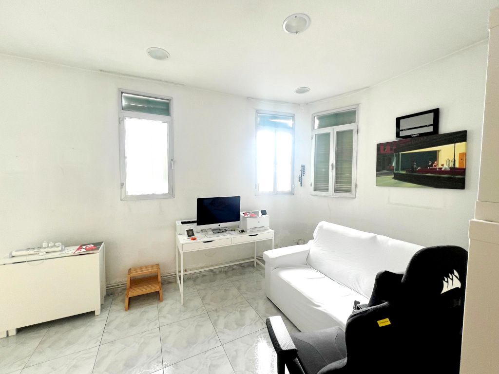 Living room of Flat for sale in  Madrid Capital  with Air Conditioner, Heating and Private garden