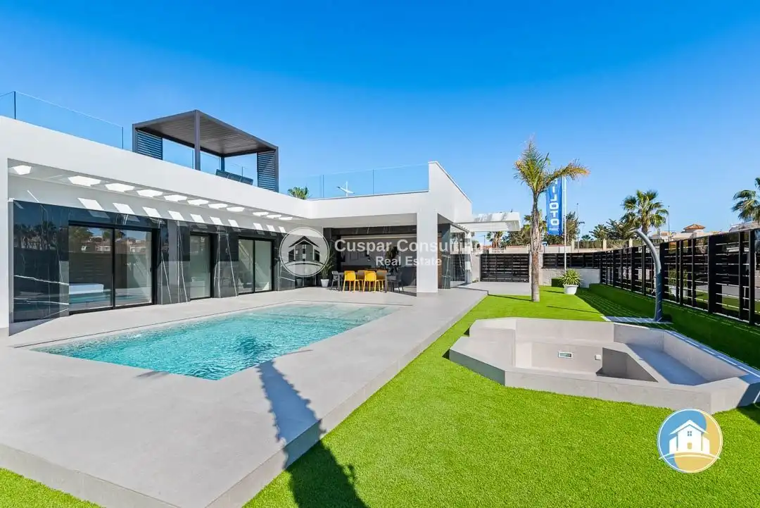 Villa con piscina in vendita a Egidos del Sur