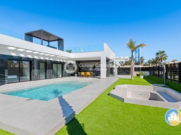 Villa con piscina in vendita a Egidos del Sur