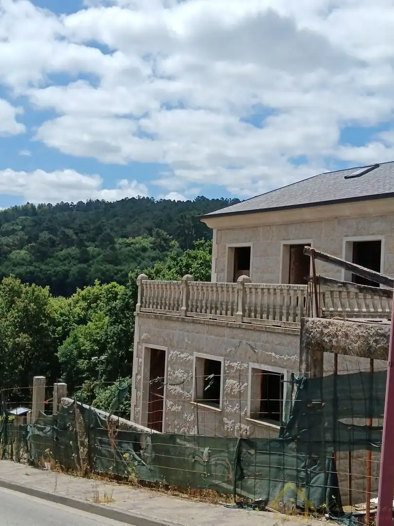 Vista exterior de Casa o chalet en venta en Lugo con Terraza, Trastero y Piscina