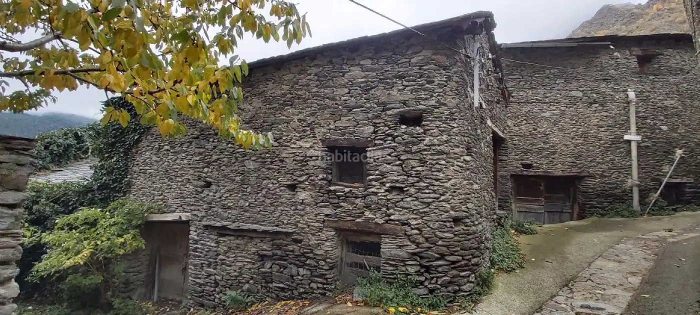 House for sale in Calle de la Plaça 5, imagen 2