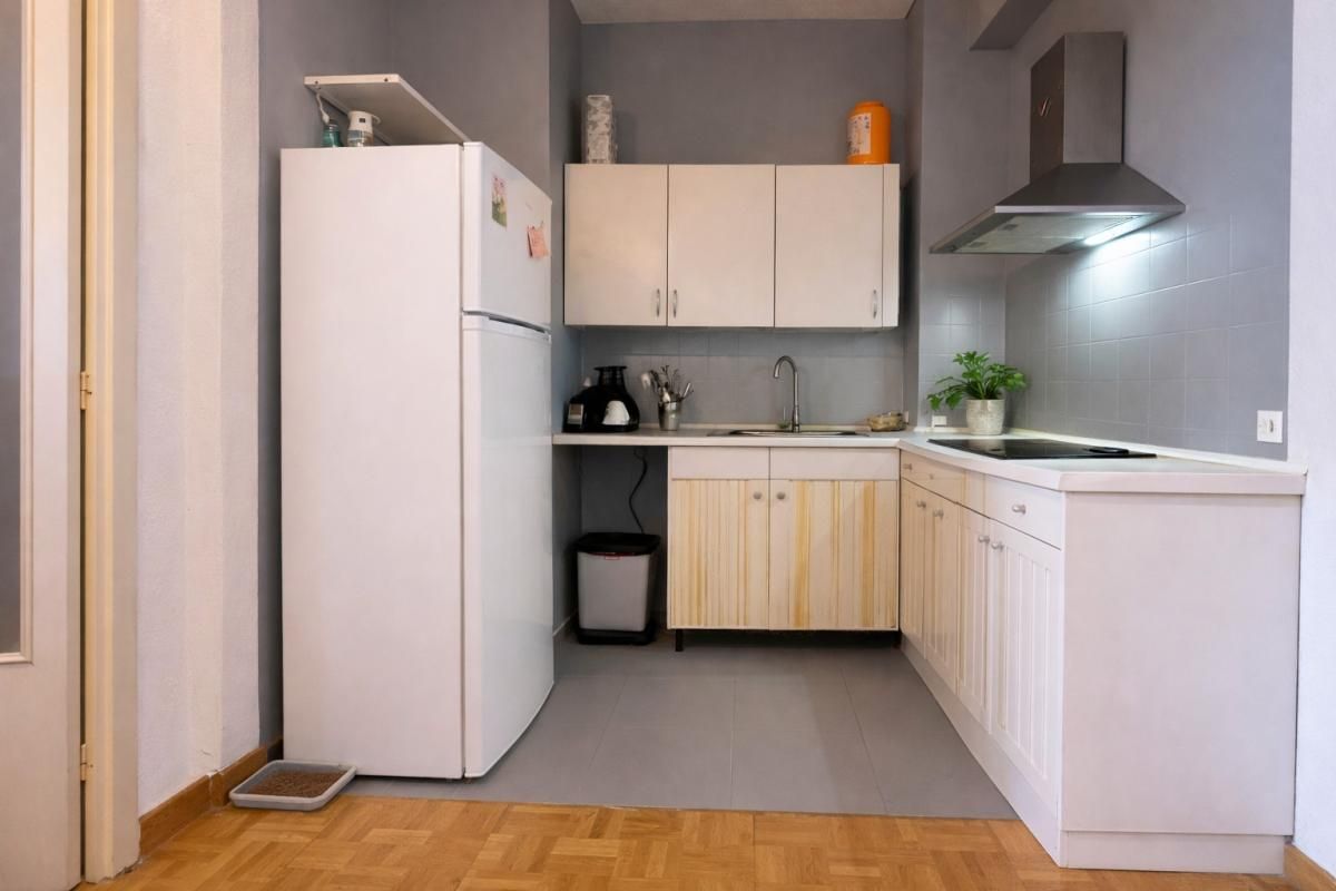 Cocina de Estudio en venta en  Madrid Capital con Calefacción, Terraza y Balcón