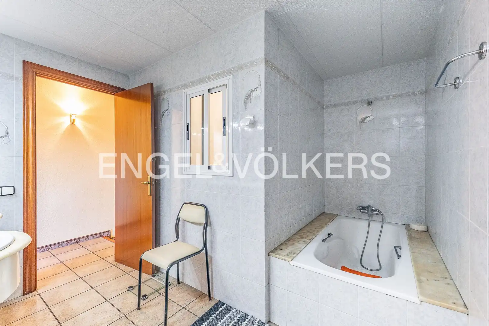 Baño de Casa adosada en venta en Martorell, Barcelona