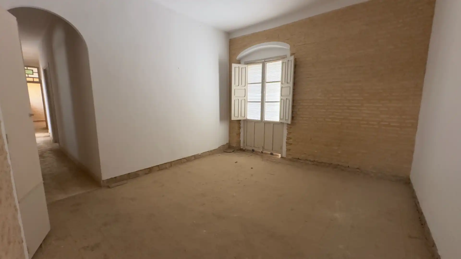 Casa o xalet en venda en Umbrete amb Terrassa, Traster i Piscina
