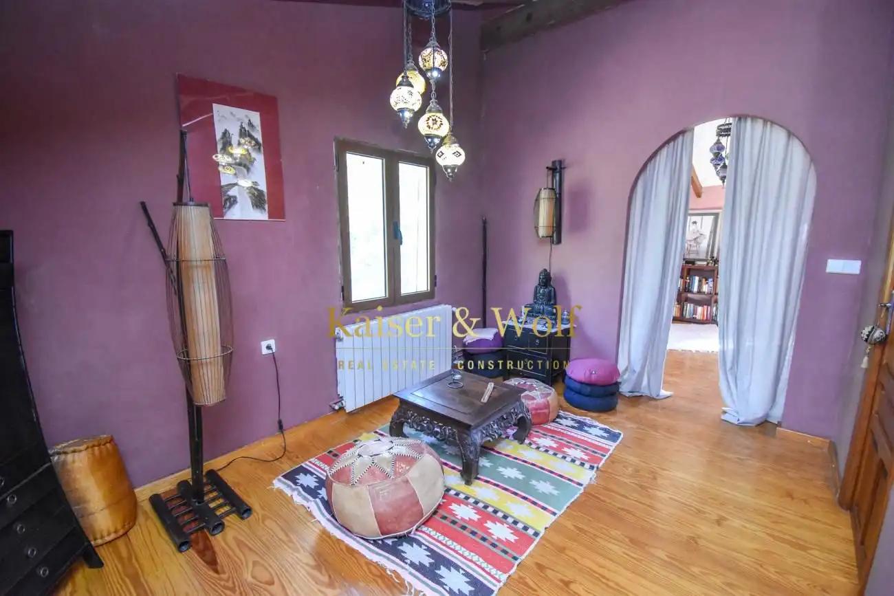 Country house zum Verkauf in Elche / Elx mit Klimaanlage, Privatgarten und Terrasse