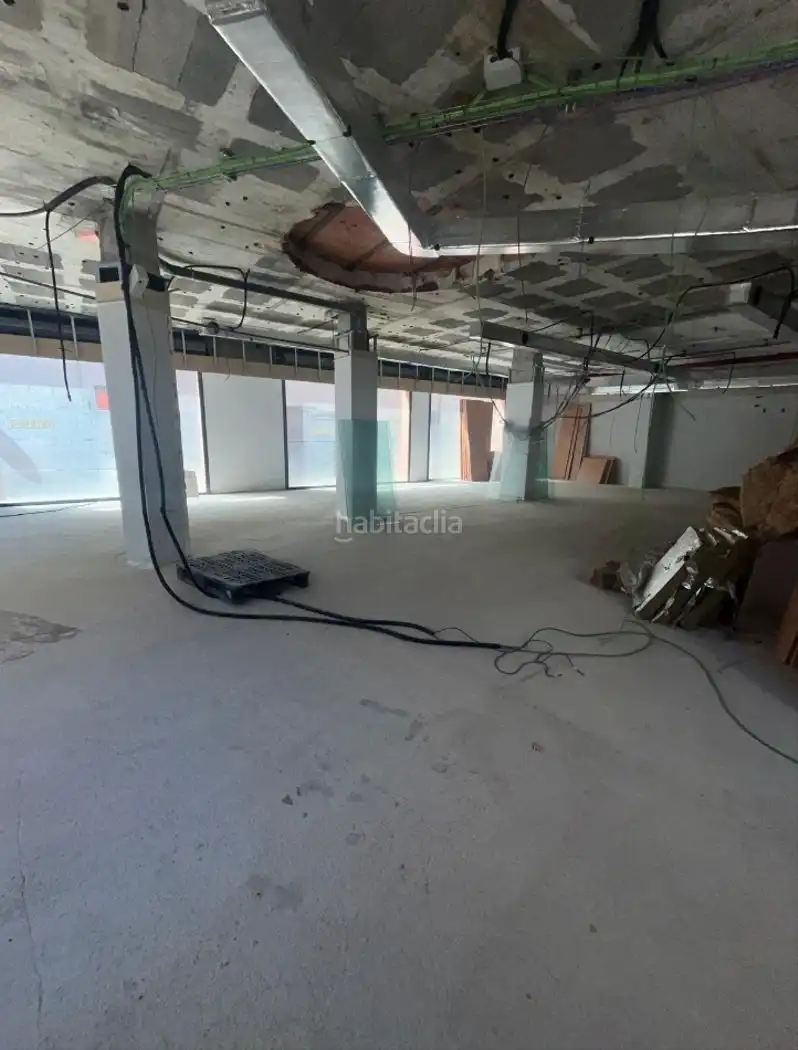 Local comercial en venda a Carrer d'Olèrdola 24, imagen 11