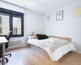 Bedroom of Flat to share in  Madrid Capital  with Air Conditioner and Terrace