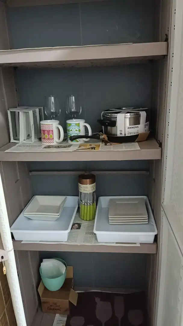 Cocina de Piso para compartir en Madrid con Aire acondicionado, Calefacción y Jardín privado