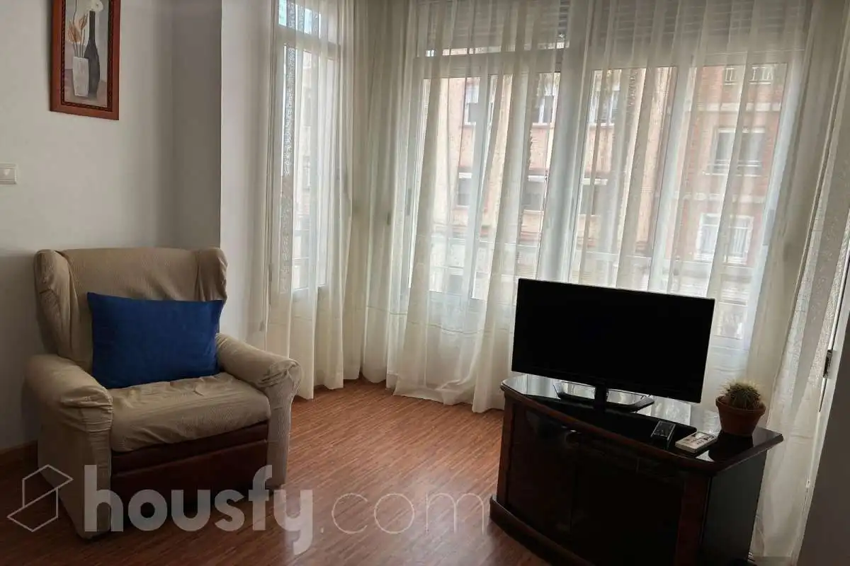 Sala de estar de Piso de alquiler en  Valencia Capital con Trastero y Amueblado