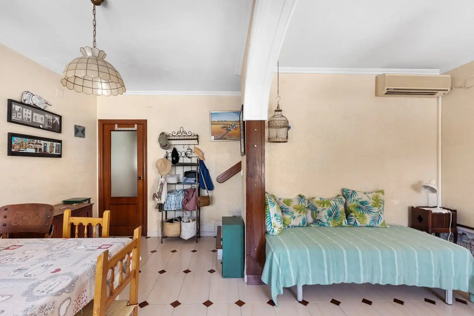 Comedor de Finca rústica en venta en Torrevieja con Terraza, Trastero y Amueblado