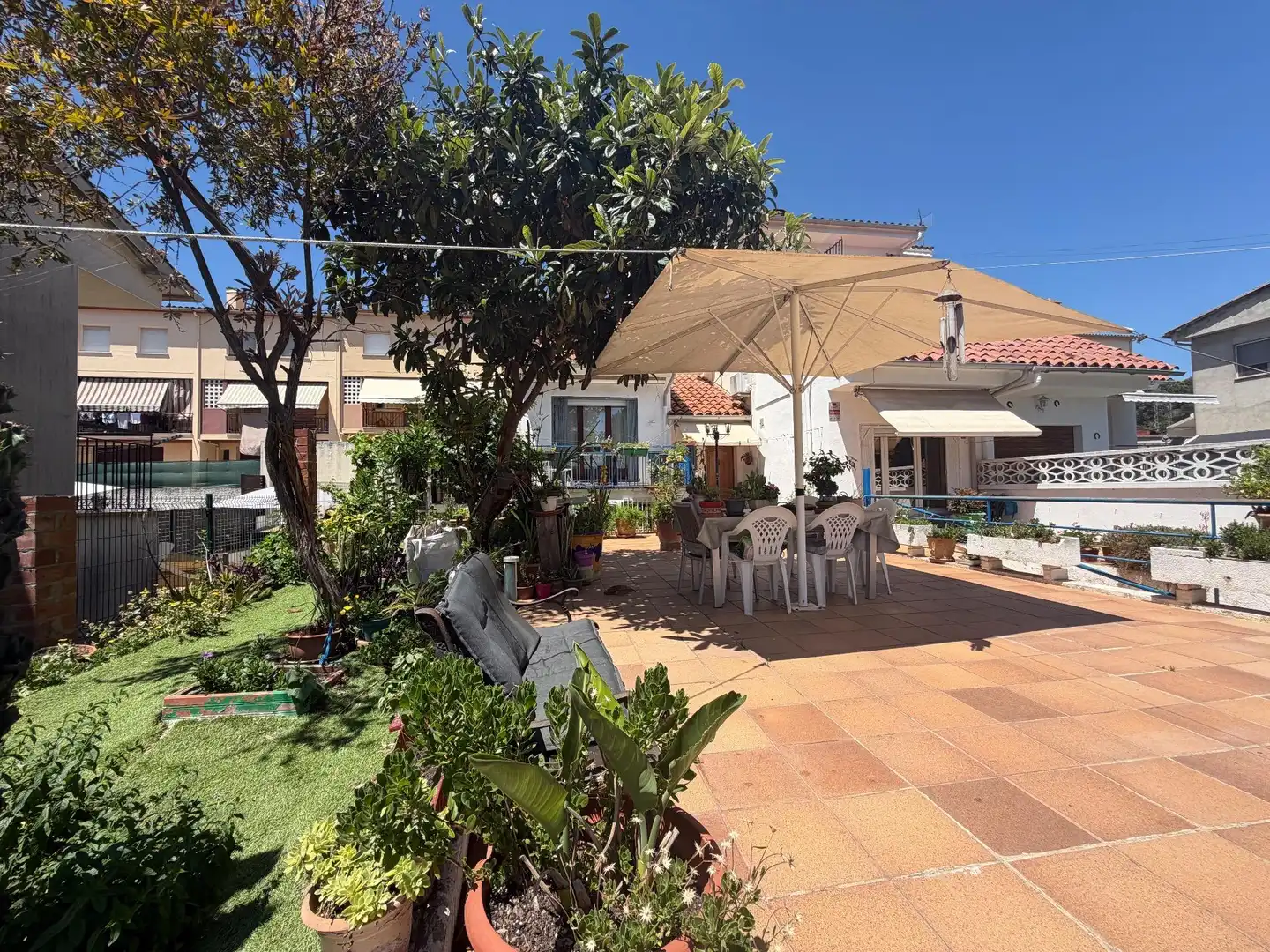 Einfamilien-Reihenhaus zum Verkauf in Carrer Carrer Sant Jordi, Sant Julià de Ramis