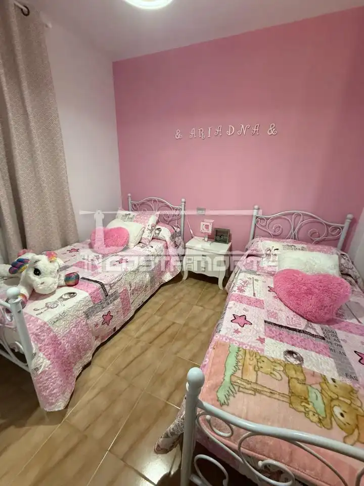 Habitación de Casa o chalet en venta en Muxía con Calefacción, Jardín privado y Trastero