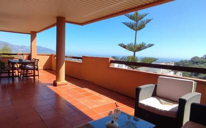 Terrassa de Apartament en venda en Marbella amb Aire condicionat, Terrassa i Piscina comunitària
