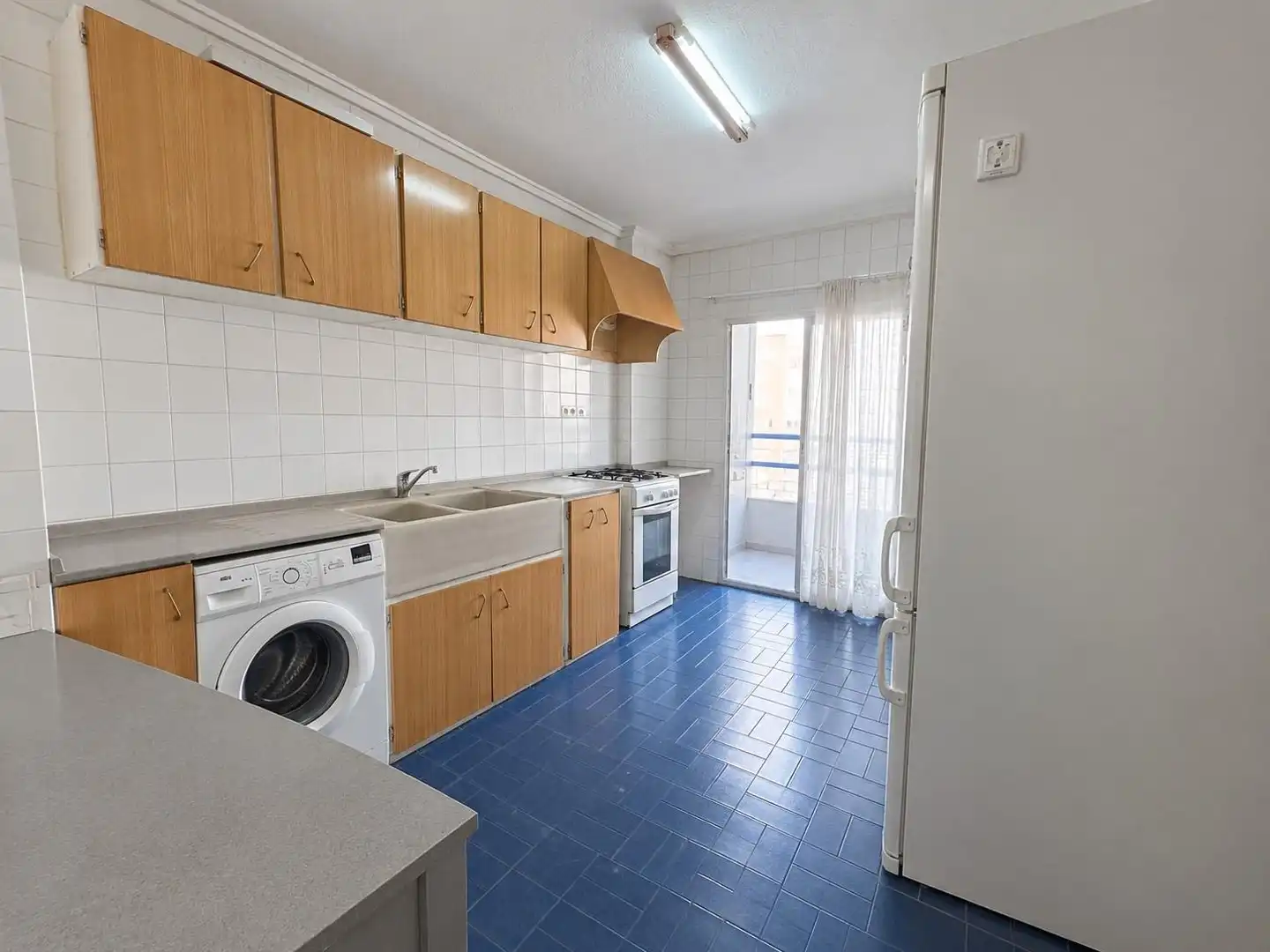 Flat with terrace for sale in Calle Calle Peris Celda, imagen 3