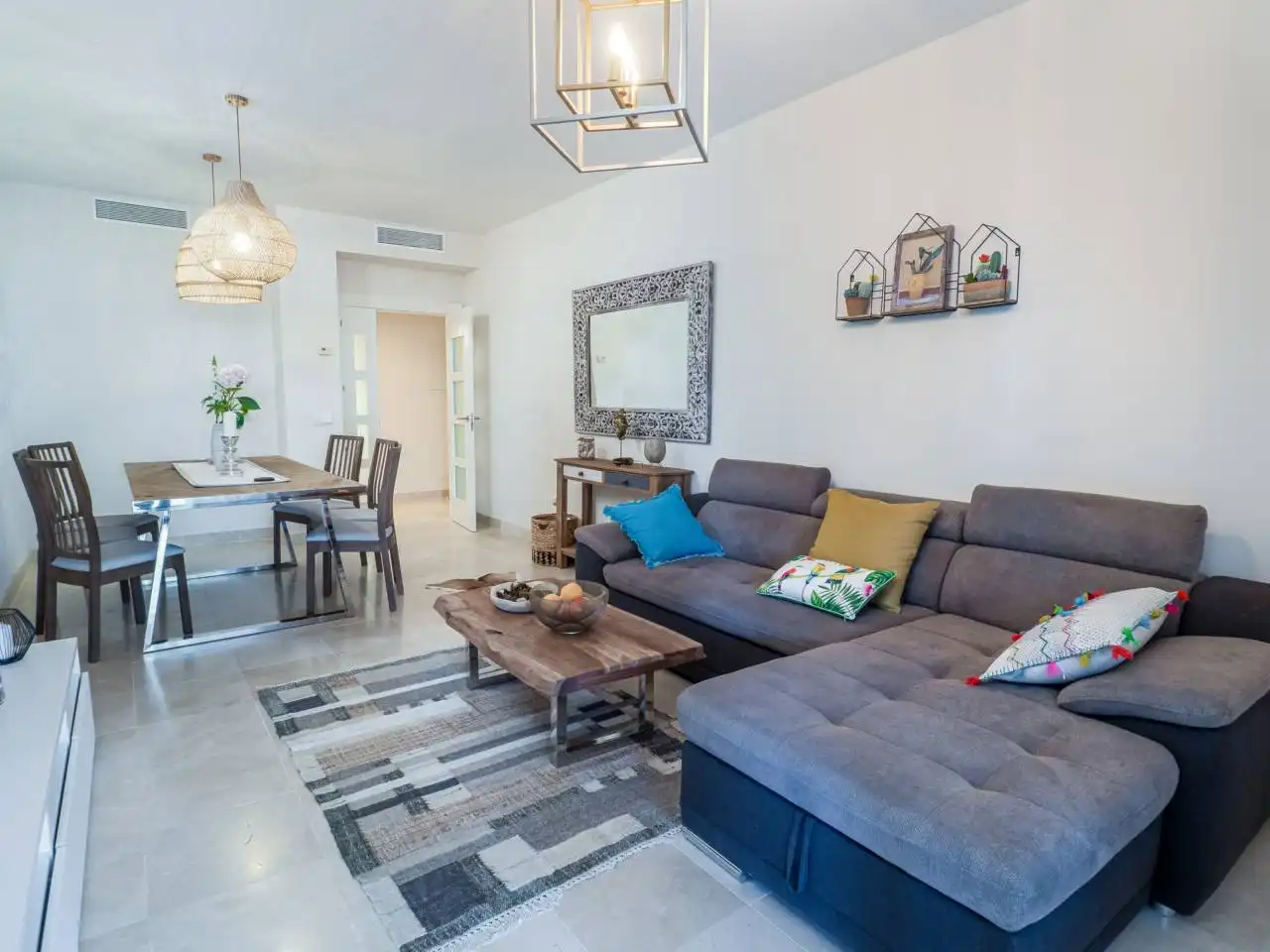 Apartamento con piscina en venta en Urbanizacion Flamingos, imagen 2