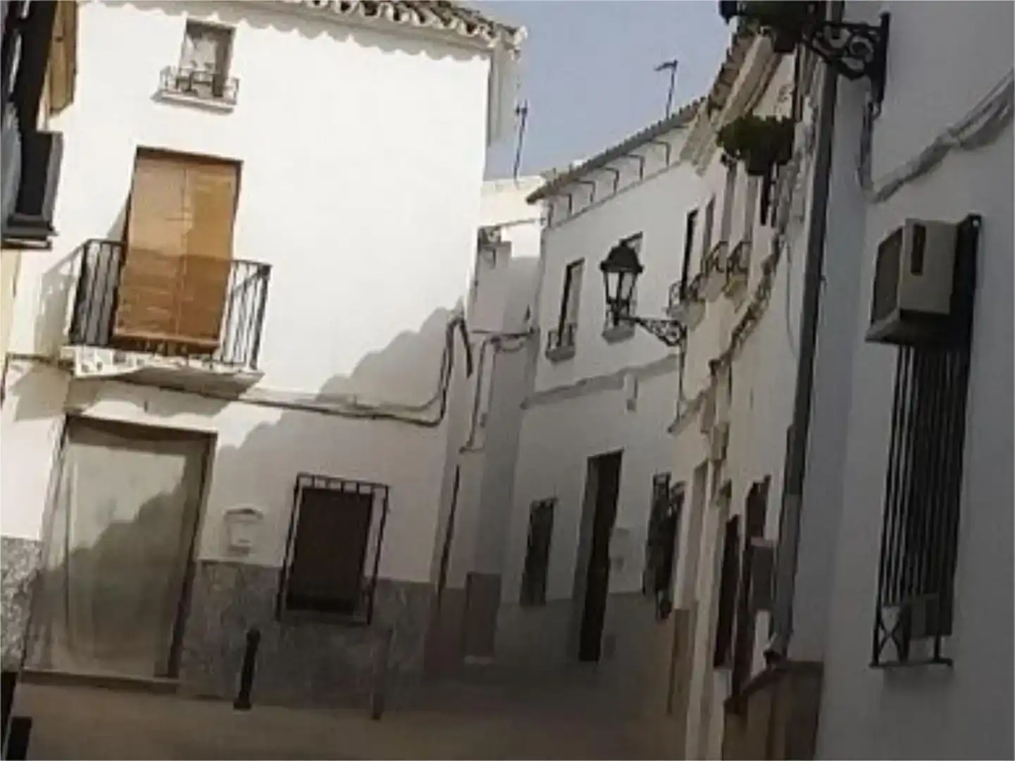 Vista exterior de Casa adosada en venta en Baena