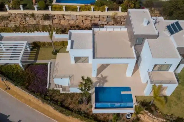 Casa con piscina en venta en Benahavís pueblo, imagen 8