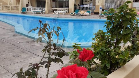 Foto 2 de Apartamento en venta en Playa de Fañabé, Adeje