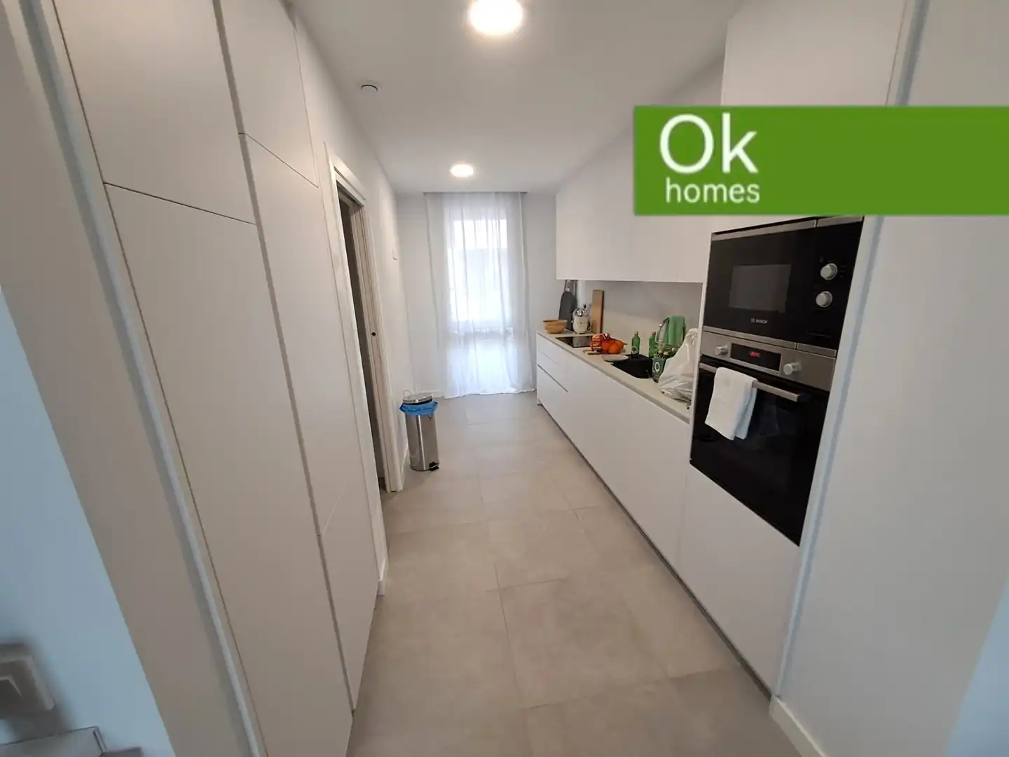 Cocina de Casa adosada en venta en Oleiros con Calefacción, Parquet y Terraza