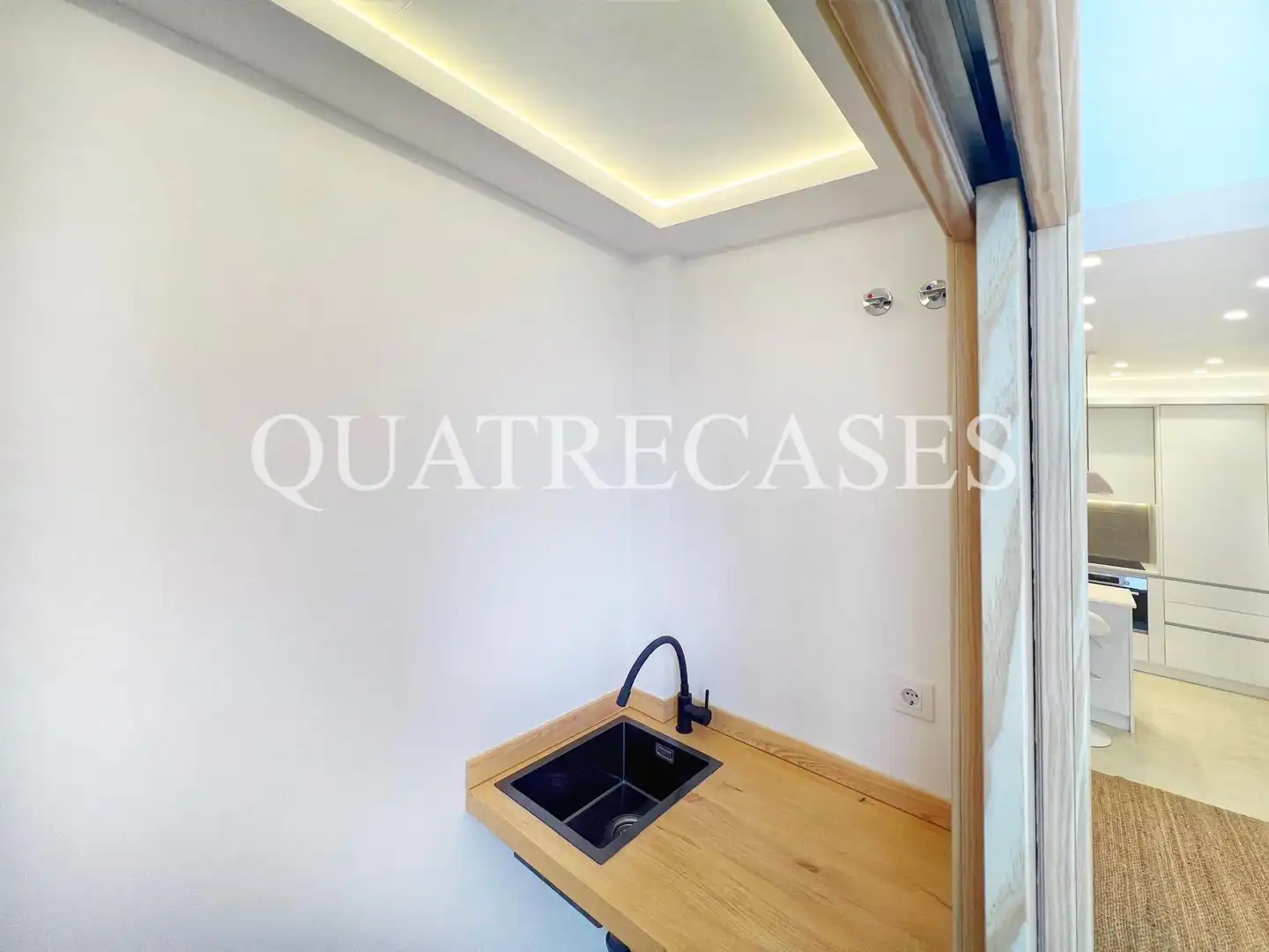 Cocina de Piso en venta en Barcelona con Aire acondicionado, Calefacción y Amueblado