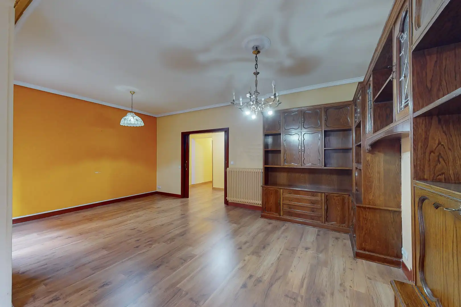 Piso en venta en  Pamplona / Iruña con Calefacción y Balcón