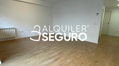 Foto 2 de Piso de alquiler en Durazno, Puerta Bonita,  Madrid Capital