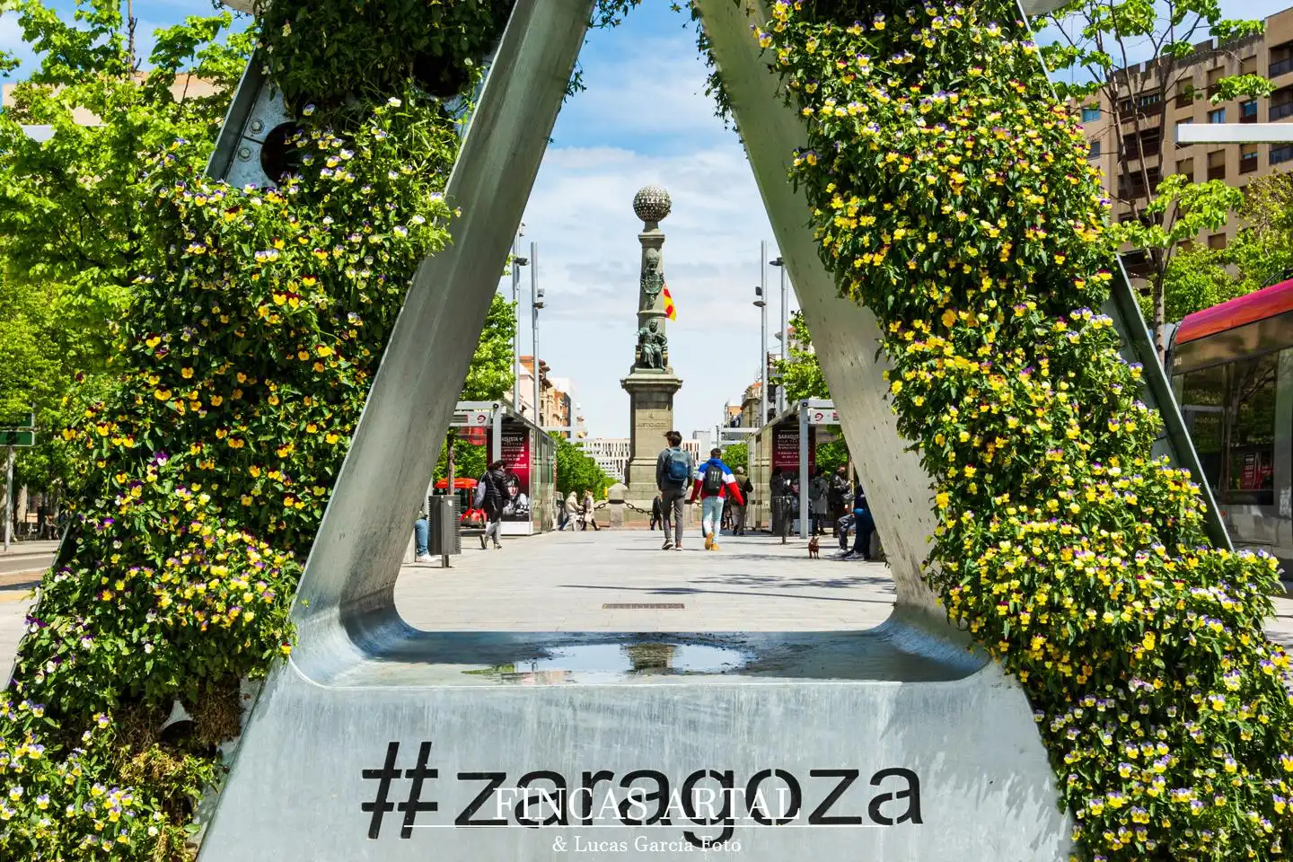 Vista exterior de Pis en venda en Zaragoza amb Aire condicionat, Calefacció i Parquet
