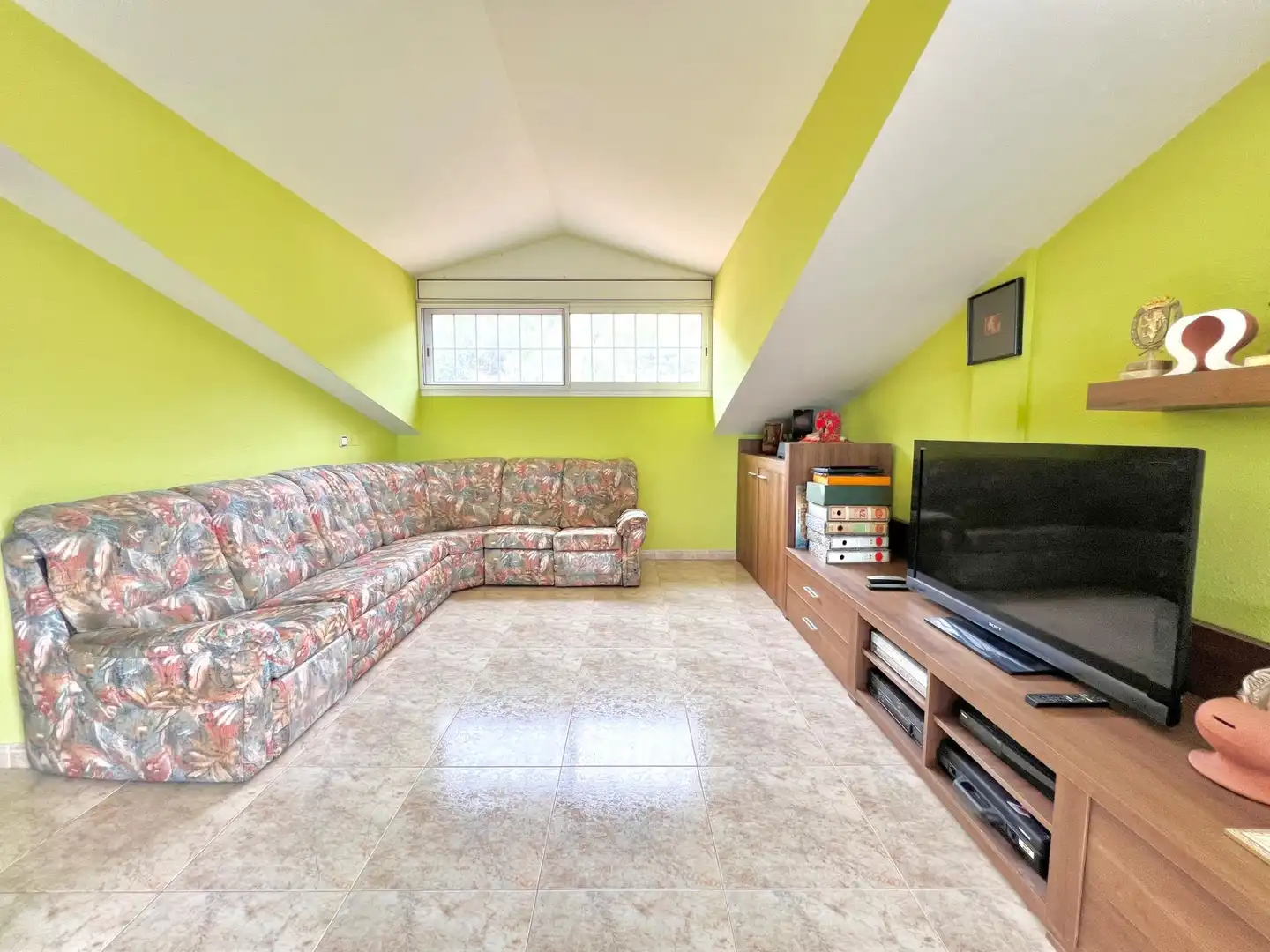 Living room of Houses for sale in Vespella de Gaià  with Heating, Terrace and Swimming Pool