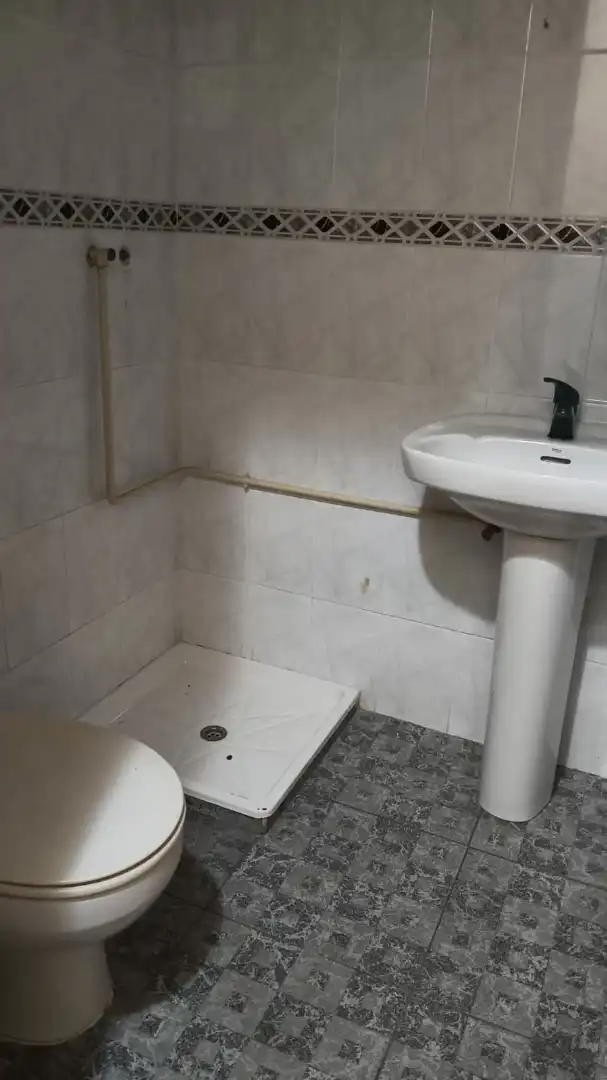 Baño de Local en venta en Puçol con Amueblado, Internet y Alarma