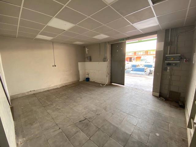 Nave industrial en Alquiler en N-330, Km. 4 en Ciudad de Asís