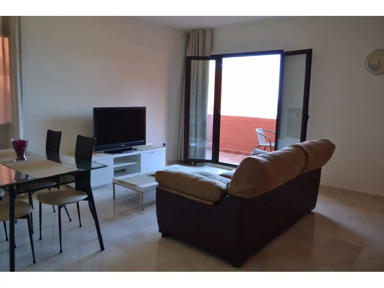 Piso con ascensor en venta en Estepona Pueblo, imagen 13