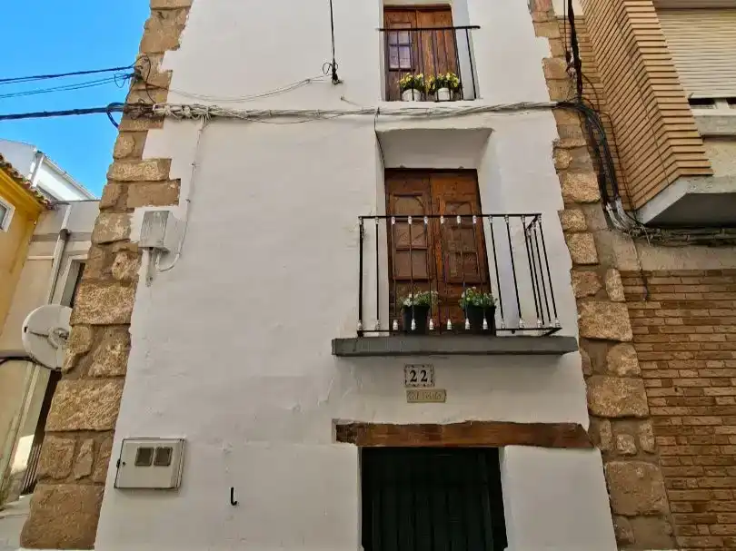 Vista exterior de Pis en venda en Maella, Zaragoza