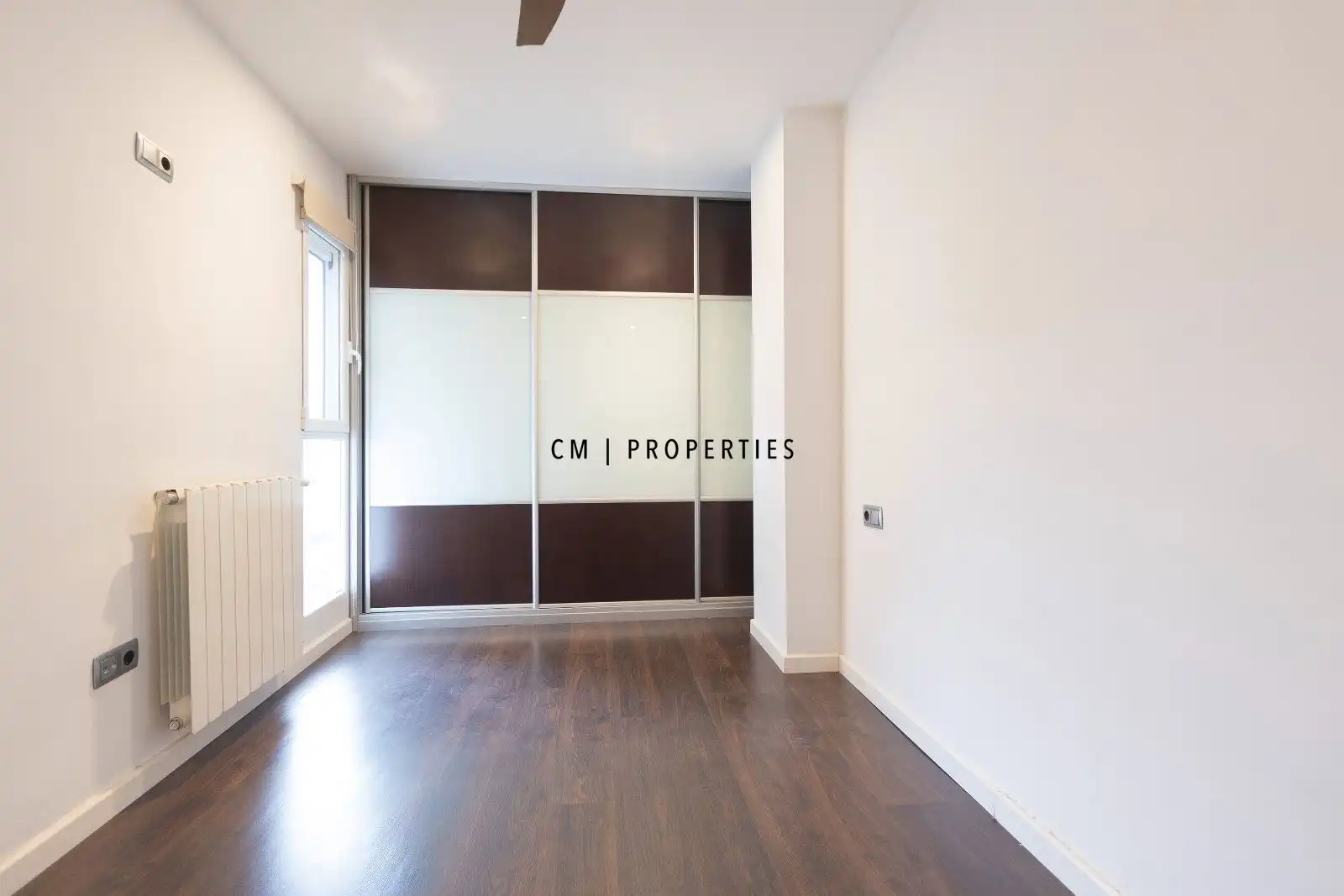Habitación de Piso de alquiler en Valencia con Aire acondicionado, Calefacción y Parquet