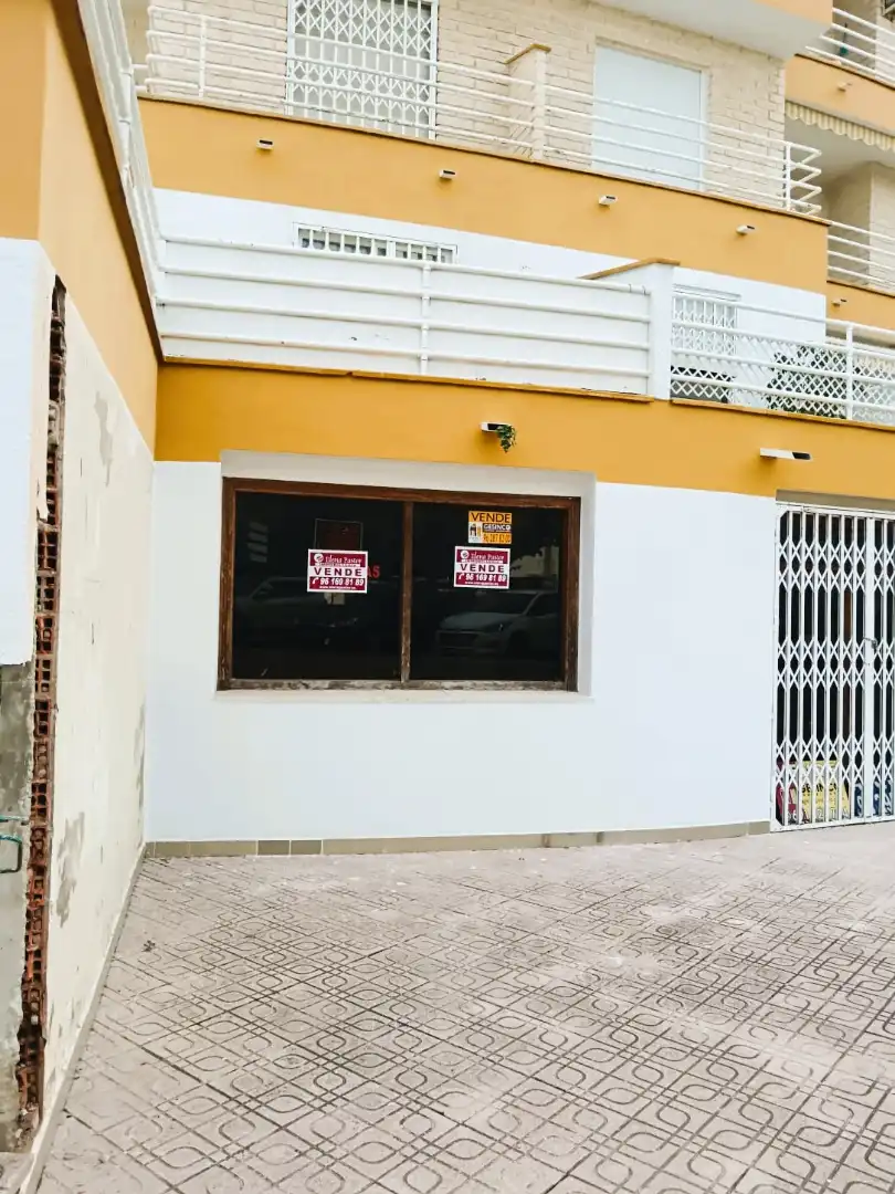 Local commercial à vendre à Avinguda del Nord 15, imagen 4